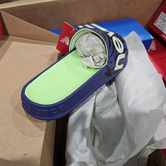 NEW BALANCE SWF200ZP women's sandals size 9 - Picture 2 of 7